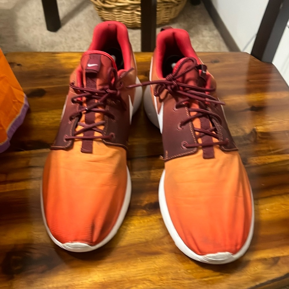 Nike Roshe Orange/Red Running shoes, men’s size 10.5